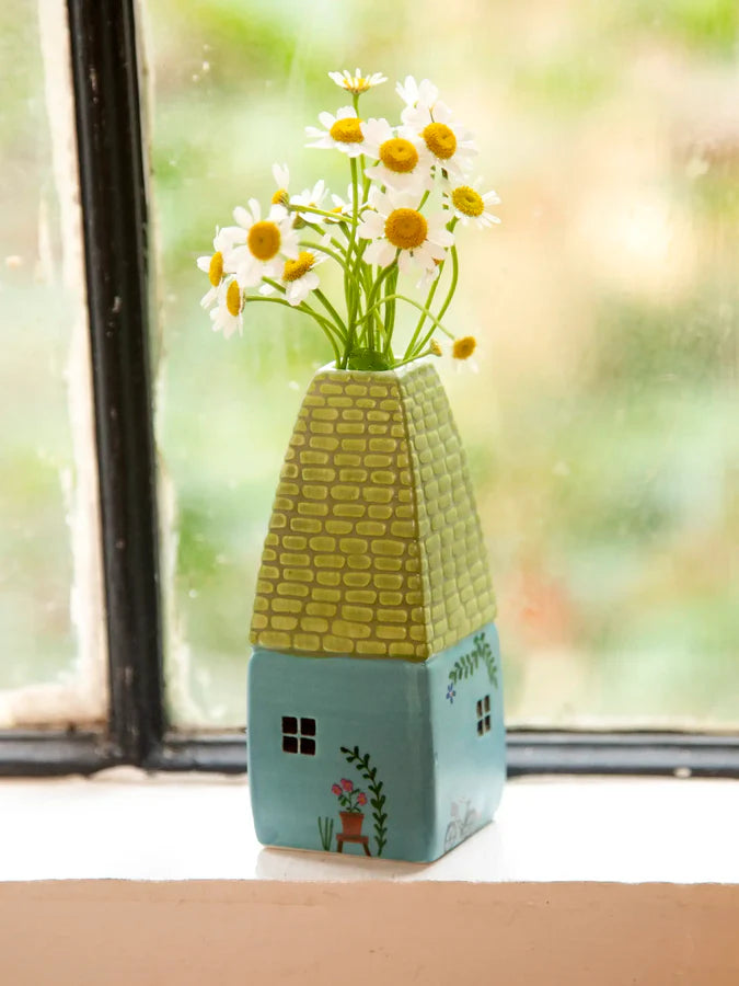 Cottage Bud Vase