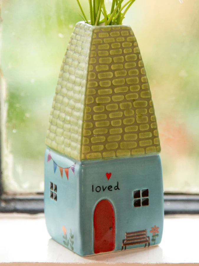 Cottage Bud Vase