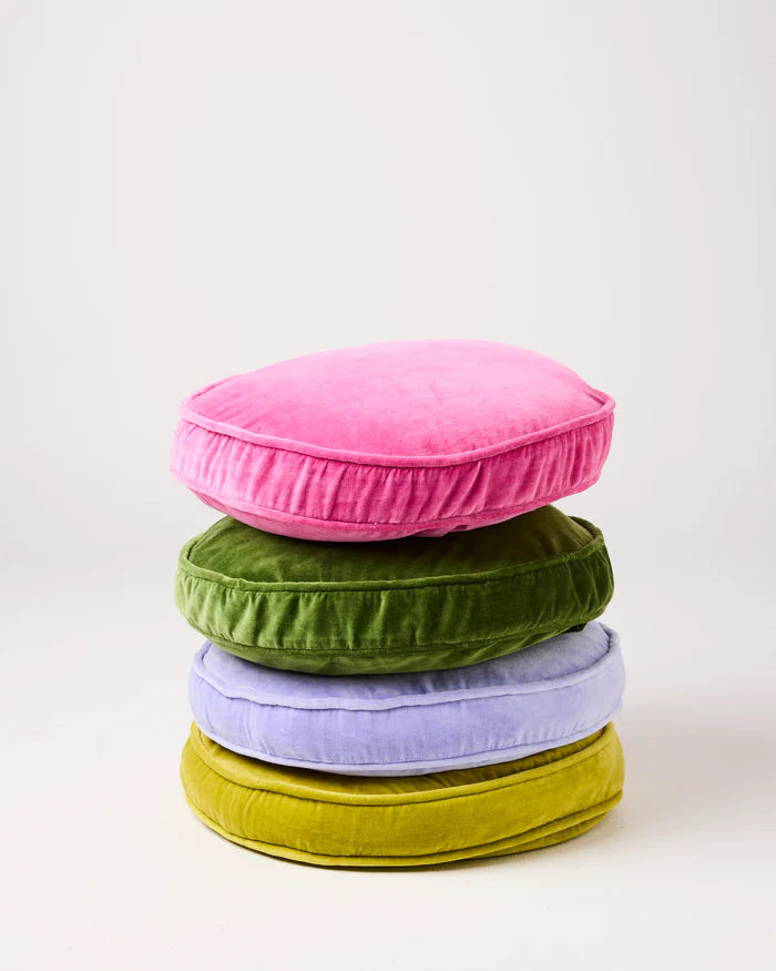Kip & Co Pink Love Velvet Pea Cushion